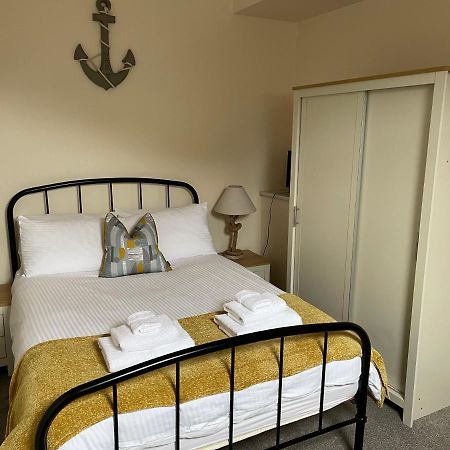 2 Bedroom Flat In Stornoway Town Centre المظهر الخارجي الصورة