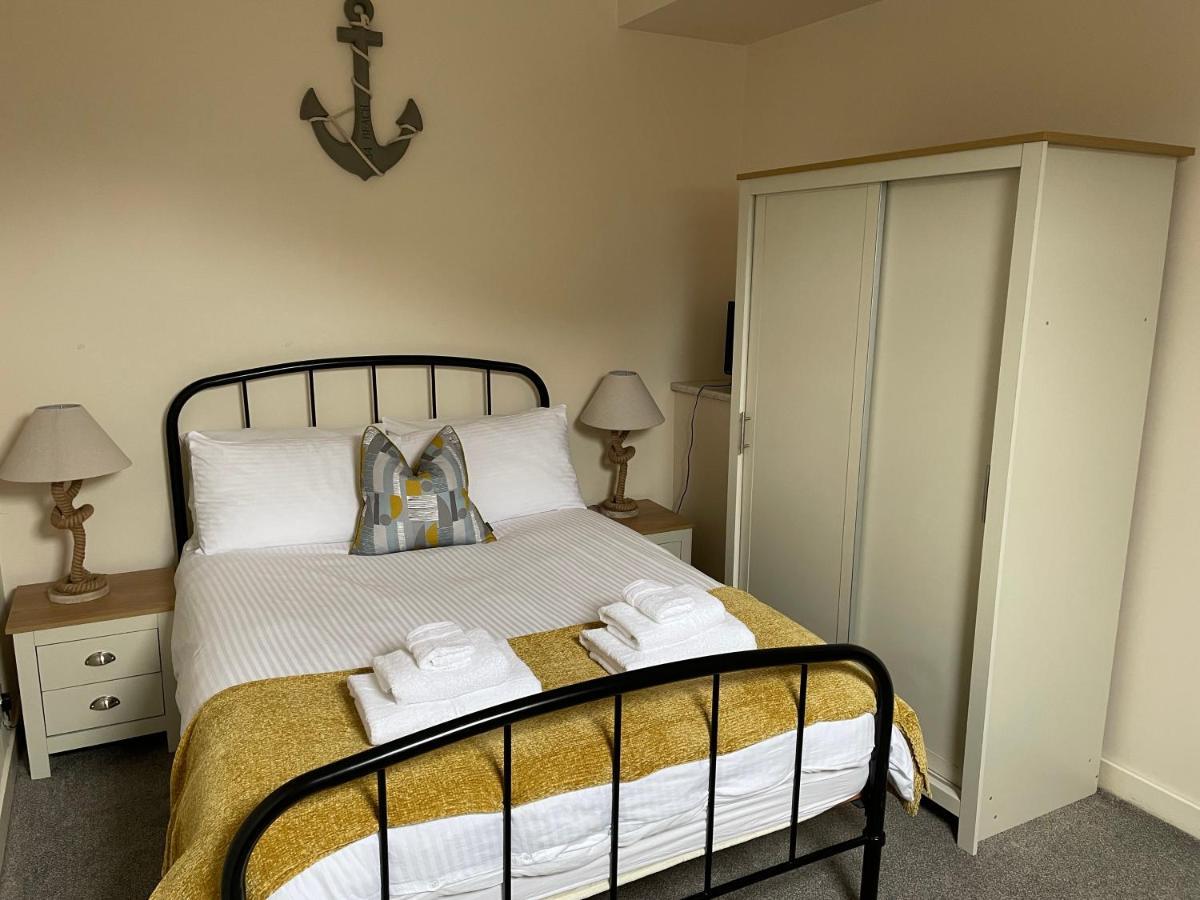 2 Bedroom Flat In Stornoway Town Centre المظهر الخارجي الصورة